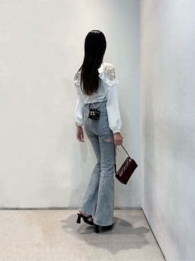 「アイテム（ポーチ）」を使った、CHARLES & KEITHさん（レディース・160cm）の冬コーディネート