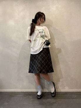 「アイテム（ポーチ）」を使った、CHARLES & KEITHさん（レディース・160cm）の秋コーディネート