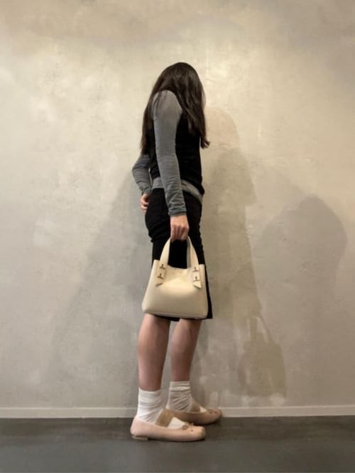 Winona フェルトボウ フラッフィーストラップメリージェーンフラット CHARLES & KEITH｜Winona ウィノナ フェルトボウ フラッフィー