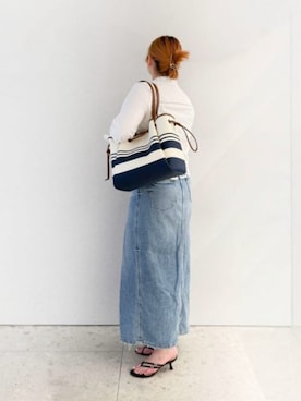 「CHARLES & KEITH（チャールズ & キース）のアイテム（トートバッグ）」を使った、CHARLES & KEITHさん（レディース・160cm）の夏コーディネート