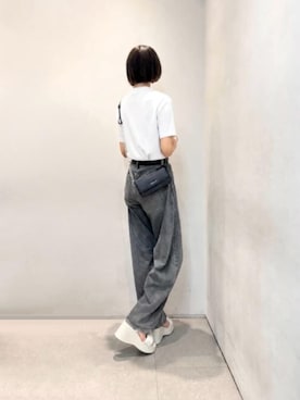 「CHARLES & KEITH（チャールズ & キース）のアイテム（財布）」を使った、CHARLES & KEITHさん（レディース・160cm）の春コーディネート