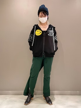 「スウエットパンツ」｜「アイテム（ブーツ）」を使った、なべさん（レディース・161cm）の冬コーディネート