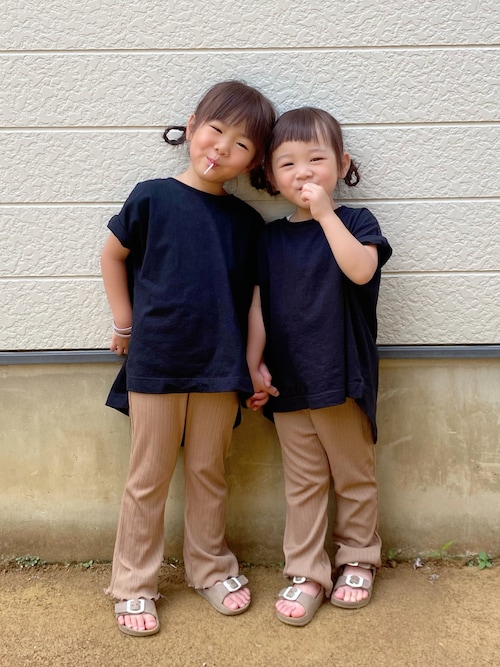 「devirock（デビロック）のバックタック半袖Tシャツ（Tシャツ/カットソー）」を使った、TATAさん（キッズ・128cm）の夏コーディネート