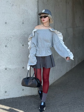 「MIRROR STOKE（ミラーストーク）の【ZOZO限定】FRILL DOLMAN GATHER SWEAT SHIRT/フリルドルマンギャザースウェットシャツ（スウェット、グレー系）」を使った、IMOKOさん（レディース・170cm）の春コーディネート