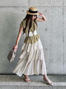 「COLONY 2139（コロニートゥーワンスリーナイン）の【マカロンFoot】トングサンダル（サンダル）」を使った、IMOKOさん（レディース・170cm）の夏コーディネート