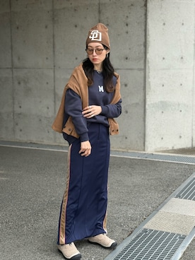 「アイテム（スリッポン）」を使った、IMOKOさん（レディース・170cm）の秋コーディネート