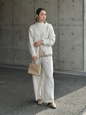 「CAMPO MARZIO（カンポマルツィオ）の〈CAMPO MARZIO/カンポマルツィオ〉TURIN スクエアケース/メッシュバンドタイプ（アナログ腕時計）」を使った、IMOKOさん（レディース・170cm）の冬コーディネート