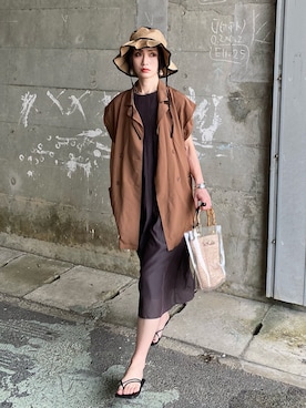 「NEUNA（ヌナ）のアイテム（ハット）」を使った、IMOKOさん（レディース・170cm）の夏コーディネート