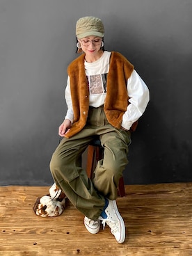 「CORNERS（コーナーズ）のサスペンダー付きカーゴパンツ（カーゴパンツ）」を使った、IMOKOさん（レディース・170cm）の秋コーディネート