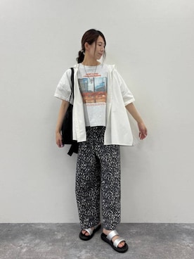 「studio CLIP（スタディオクリップ）の【イージーケア・接触冷感】ウエストシャーリングストレートパンツ（その他パンツ、その他）」を使った、でちさん（レディース・165cm）の春コーディネート