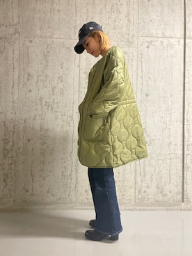 「AVIREX（アヴィレックス）の【Women's】SH リバーシブル ボア ロングジャケット/ REVERSIBLE BOA LONG JACKET / アヴィレックス / AVIREX（ミリタリージャケット、グリーン系）」を使った、浅野ゆきさん（レディース・158cm）の秋コーディネート