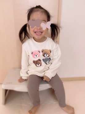 「H&M（エイチ・アンド・エム）のアイテム（スウェット）」を使った、KOMUGIさん（キッズ・80cm）の冬コーディネート