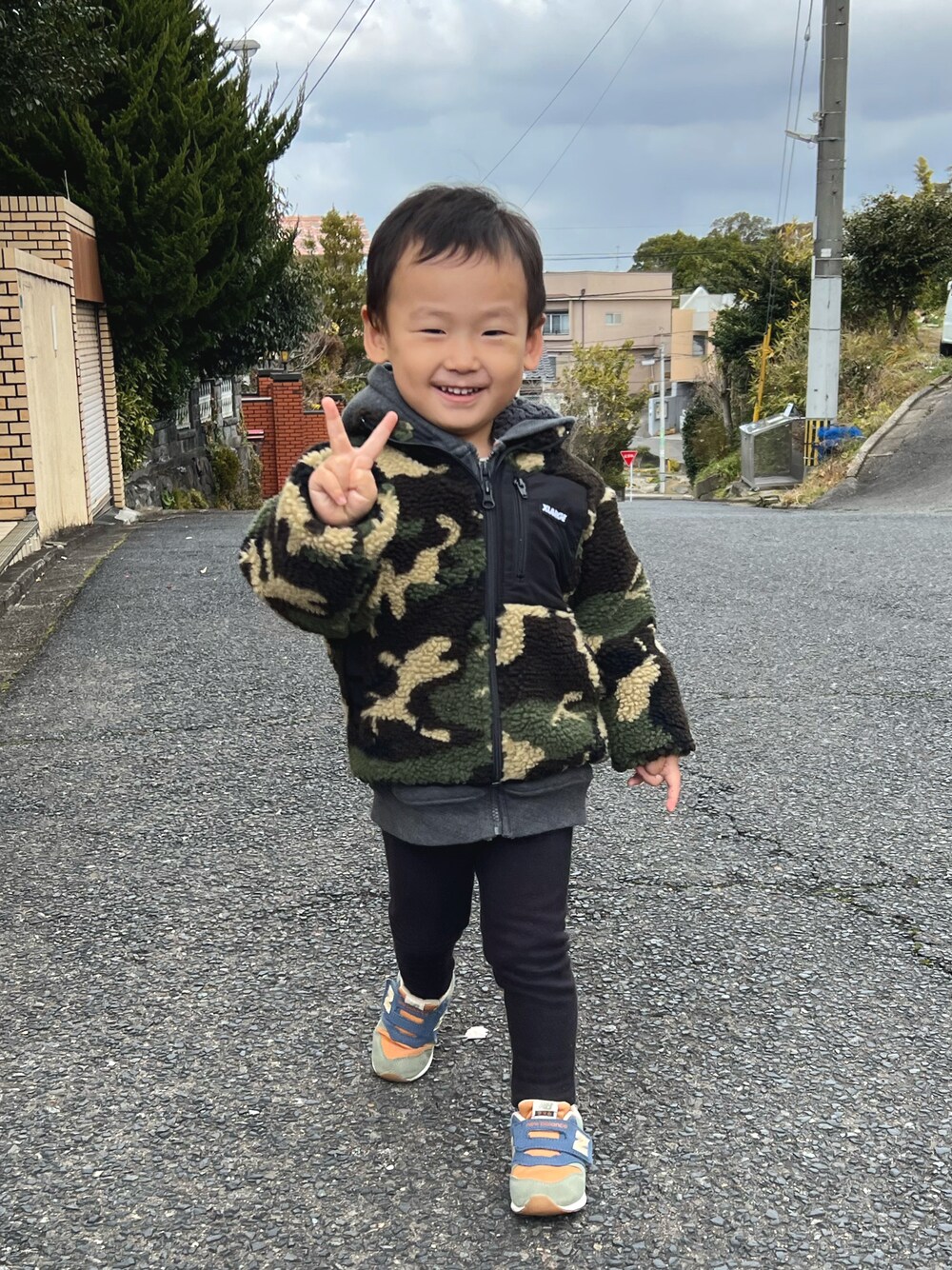 「おとこのこ、2歳10ヶ月、休日コーデ」｜「XLARGE KIDSのアイテム（ジャケット/アウター、グリーン系）」を使った、pooh❁¨̮sukeさん（キッズ・90cm）の冬コーディネートの1枚目の写真