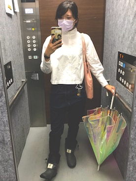 「アイテム（レインシューズ、グリーン系）」を使った、ババアさん（レディース・163cm）の秋コーディネート