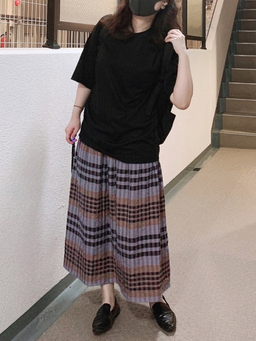 「スカート、Johnbull Private labo、UNIQLO、エアリズムコットンオーバーサイズTシャツ(５分袖)、リュック、無印良品」｜「無印良品のアイテム（バックパック/リュック、ブラック系）」を使った、あじ🌷さん（レディース・164cm）の夏コーディネートの1枚目の写真