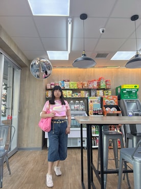「無（ム）のアイテム（デニムパンツ）」を使った、韋耀婷Pinky小兔喵さん（レディース・158cm・100代）の夏コーディネート