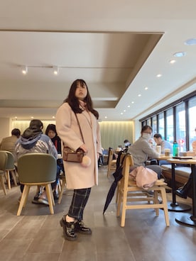 韋耀婷Pinky小兔喵さんのコーディネート