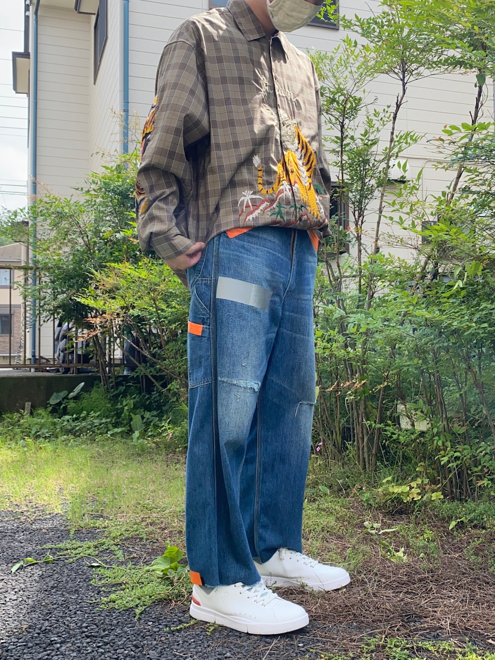 【値下げしました】BITING EMBROIDERY SHIRT DOUBLET BITING EMBROIDERY SHIRT