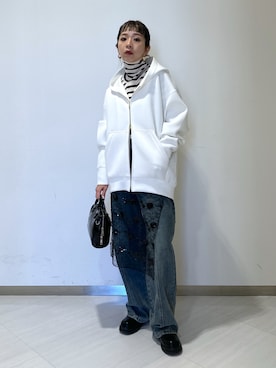 「FREE'S MART（フリーズマート）のアイテム（パーカー）」を使った、sakura_さん（レディース・155cm）の冬コーディネート