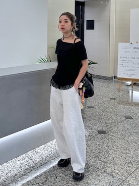 「FREE'S MART（フリーズマート）の◆メランジドロスト半袖レースティアードキャミセット（T Shirts、ブラック系）」を使った、sakura_さん（レディース・155cm）の春コーディネート