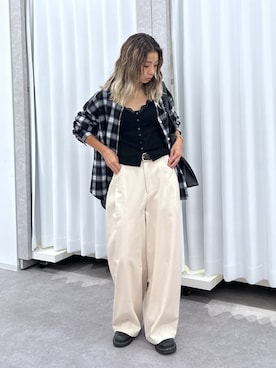 「FREE'S MART（フリーズマート）の◆アイレットレースキャミソール（Tシャツ/カットソー、ブラック系）」を使った、sakura_さん（レディース・155cm）の秋コーディネート