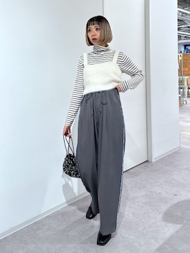 「FREE'S MART（フリーズマート）のスパンコール巾着バッグ（ハンドバッグ）」を使った、sakura_さん（レディース・155cm）の冬コーディネート
