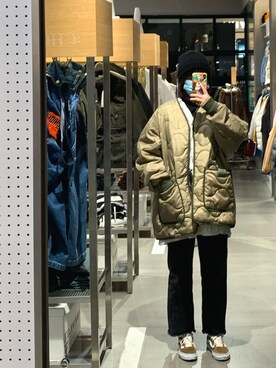 「:CHOCOOLATEのアイテム（ノーカラーコート）」を使った、西瓜酱さん（レディース・163cm）の冬コーディネート