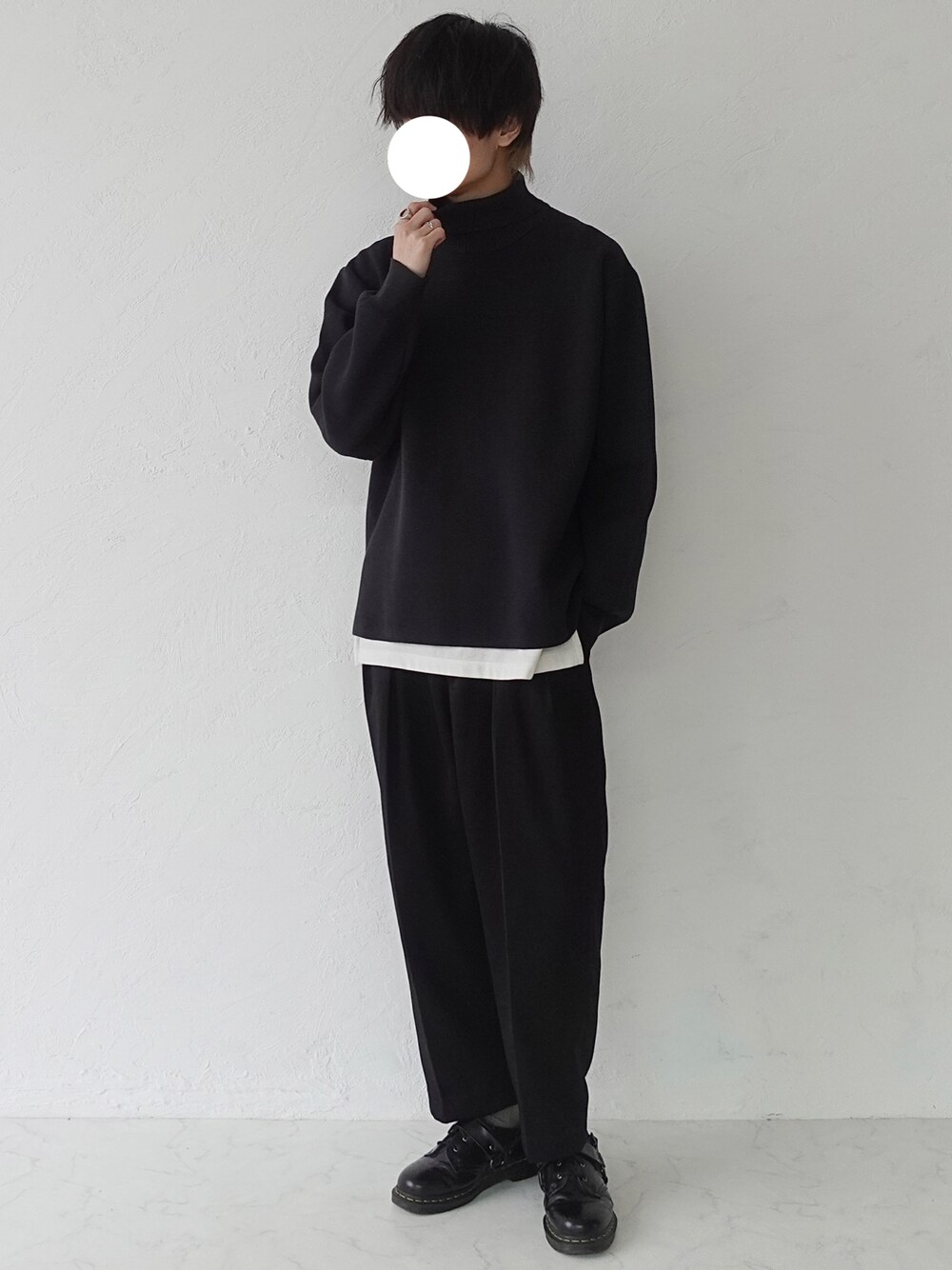「LIDNMのLAYERED TANK TOP（タンクトップ、ホワイト系）」を使った、xMe1x / めいさん（メンズ・177cm）の冬コーディネートの1枚目の写真
