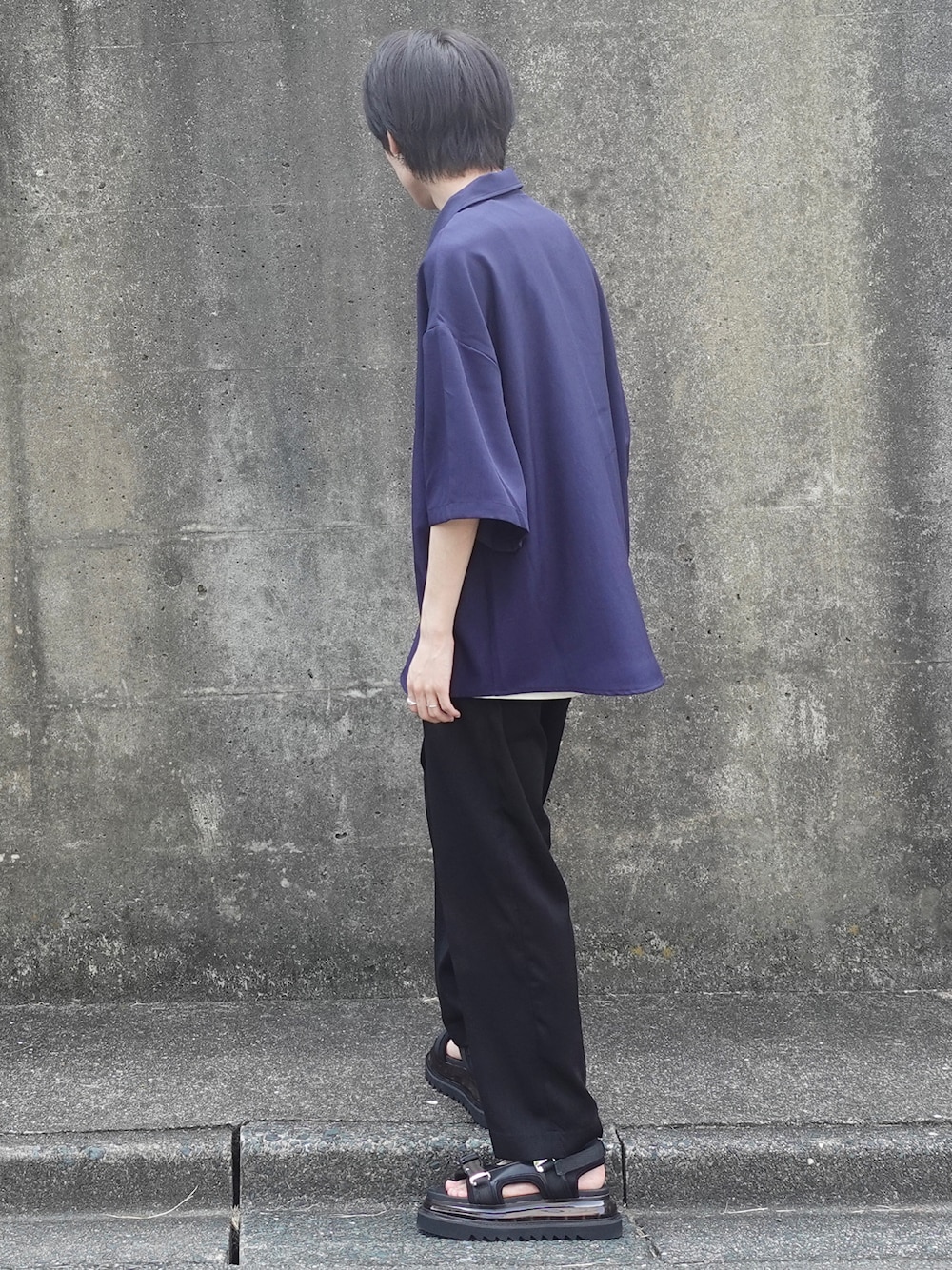 「LIDNMのMVS LAYERED TANK TOP（タンクトップ、ホワイト系）」を使った、xMe1x / めいさん（メンズ・177cm）の夏コーディネートの1枚目の写真