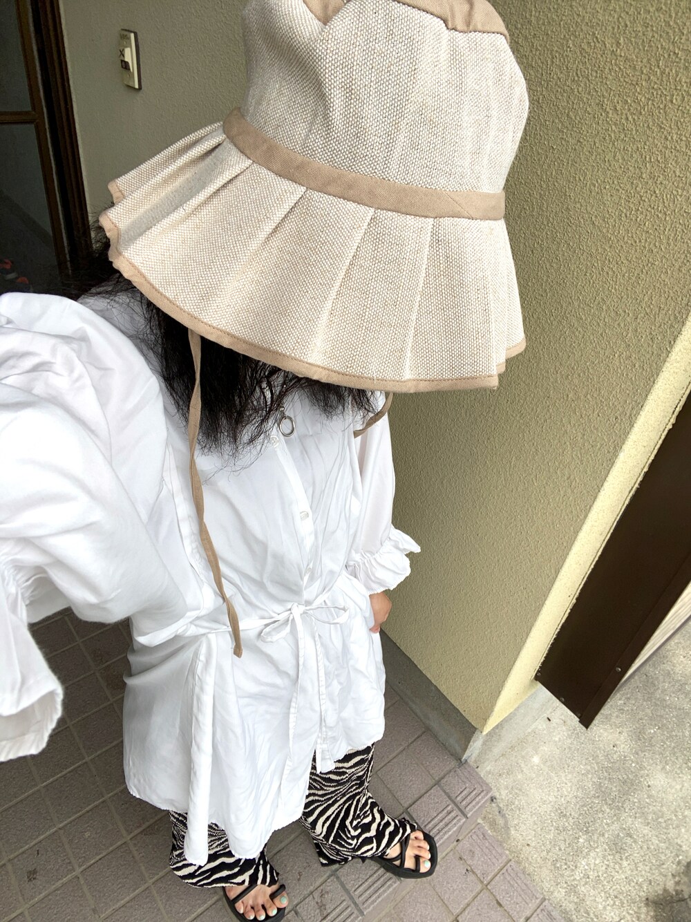 「夏コーデ、オトナ女子、プチプラコーデ、低身長コーデ」｜「NEUNAのアイテム（帽子、ベージュ系）」を使った、もんかじさん（レディース・148cm）の夏コーディネートの1枚目の写真