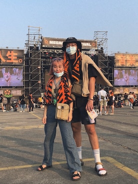 ʰᵃⁿⁿⁱ ᶜʰᵃⁿᵍ🦁さんのコーディネート