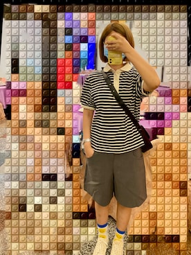 「小鹿的雜貨店のアイテム（スラックス、グレー系）」を使った、川崎雨さん（レディース・165cm）の夏コーディネート