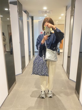 「earth（アース）のアイテム」を使った、川崎雨さん（レディース・165cm）の冬コーディネート