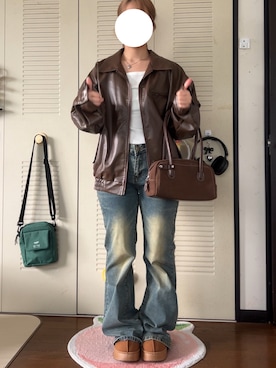 「アイテム（ライダースジャケット）」を使った、モモ子さん（レディース・150cm）の秋コーディネート