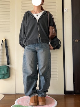 「GRL（グレイル）のアイテム（Tシャツ/カットソー）」を使った、モモ子さん（レディース・150cm）の秋コーディネート