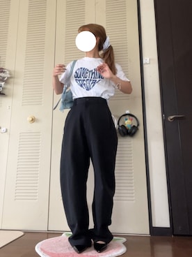 「白Tシャツ」｜モモ子さん（レディース・150cm・20代）の秋コーディネート