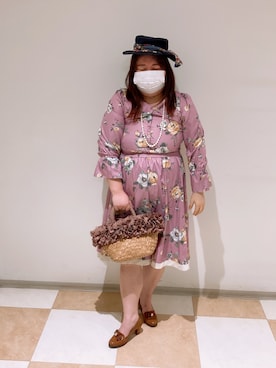 「CACHELLIE（カシェリエ）のアイテム」を使った、麗園ファンタジー〇*ﾟさん（レディース・162cm）の春コーディネート