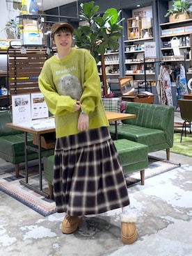 「アイテム（スリッポン）」を使った、__ururi__さん（レディース・156cm・30代）の秋コーディネート