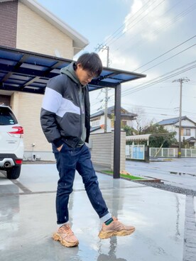 「NIKE（ナイキ）のアイテム（ダウンジャケット/コート）」を使った、空飛ぶぺんぎんさん（メンズ・175cm）の冬コーディネート