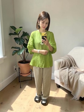 「BEAUTY&YOUTH UNITED ARROWS（ビューティーアンドユースユナイテッドアローズ）のアイテム（パンツ、ベージュ系）」を使った、でつさん（レディース・152cm）の春コーディネート