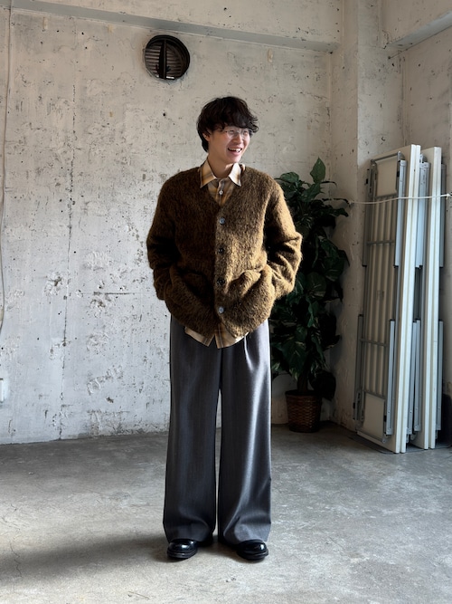 【Toteme】ネイビー ピンストライプトラウザーズ 送料関税込 1706484535_500.jpg