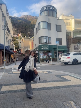 「アイテム（マフラー、ホワイト系）」を使った、yuzuさん（レディース・165cm）の春コーディネート