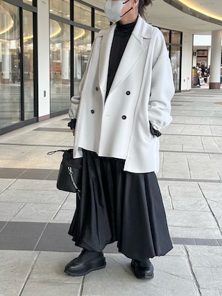 ドローストリングバルーンワンピースを使った人気ファッション