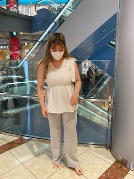 「one after another NICE CLAUP（ワンアフターアナザーナイスクラップ）のアイテム（スウェットパンツ）」を使った、sakata chisakiさん（レディース・157cm）の夏コーディネート