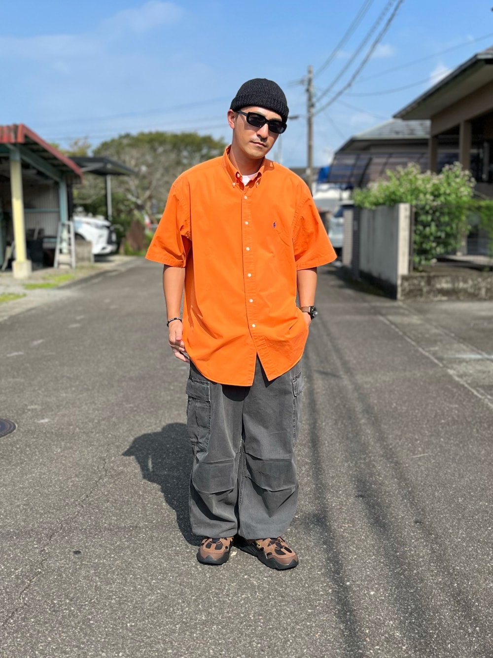 「カーキ、秋っぽコーデ更新中、シンプルスタイル、シンプル、お出かけコーデ、お洒落さんとつながりたい、デニムコーデ、おでかけコーデ、今日のコーデ、ラフ、プチプラ、休日スタイル、ストリート、GU」｜「RACALのSummer Paper Knit Roll Watch / サマー和紙ニットロールワッチ（ニットキャップ/ビーニー、ブラック系）」を使った、Hiromu®︎さん（メンズ・174cm）の秋コーディネートの1枚目の写真