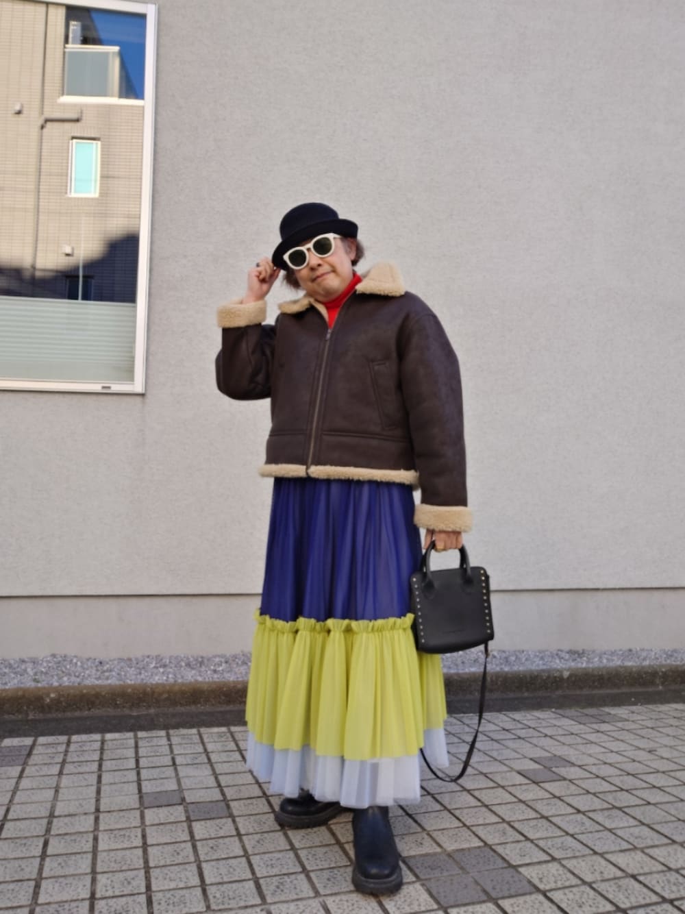 「今日のコーデ、フライトジャケット、フェイクムートン、ボマージャケット、バイカラースカート、チュールスカート、フエルトハット、タンクソールブーツ」｜「GUのアイテム（ミリタリージャケット、ブラウン系）」を使った、hiro_tさん（メンズ・160cm）の冬コーディネートの1枚目の写真