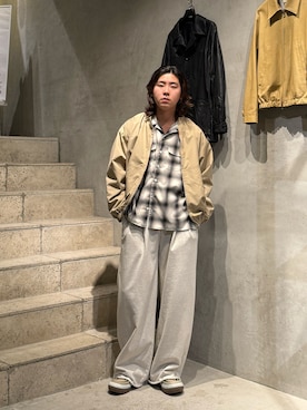 「アイテム（その他パンツ、シルバー系）」を使った、林　啓介さん（メンズ・178cm）の春コーディネート