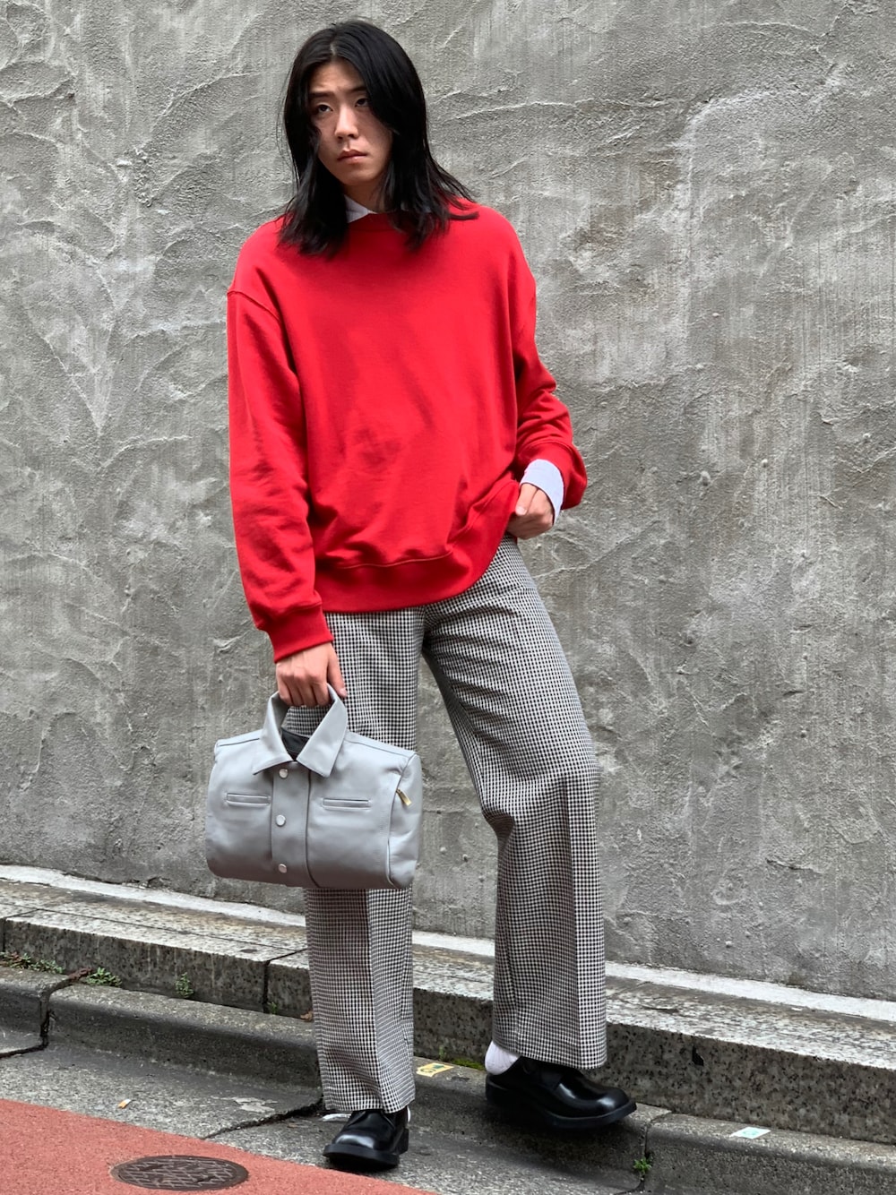 「このスタイルがお気に入り、休日コーデ」｜「DRIES VAN NOTENのアイテム（トップス、レッド系）」を使った、林　啓介さん（メンズ・178cm）の夏コーディネートの1枚目の写真