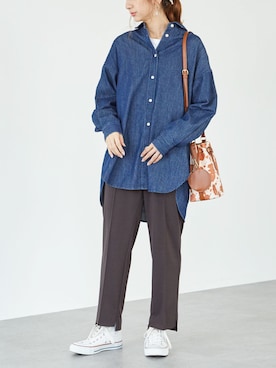 「Green　Parks（グリーンパークス）のオーバーデニムシャツ＊（シャツ/ブラウス、ブルー系）」を使った、くろさんさん（レディース・163cm）の秋コーディネート