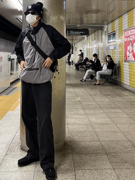 「Dickies（ディッキーズ）のアイテム（ナイロンジャケット）」を使った、ゆ う たさん（メンズ・175cm）の冬コーディネート